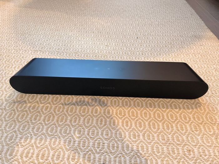 Sonos Ray soundbar and Sub Mini