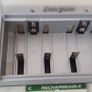 battery charger Image 2