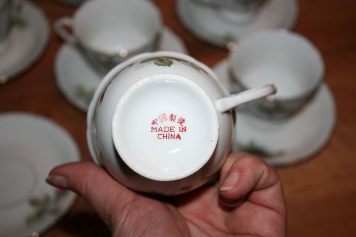 Porcelain set