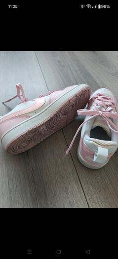Nike runners
