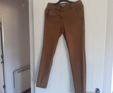 Brown trousers (S. Oliver Size 34)