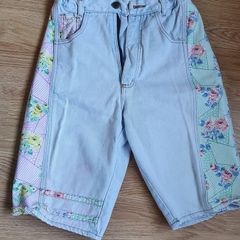 Size 8 - A Lovely Pair of Shorts - Read Carefully