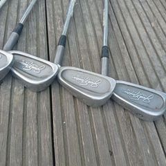 golf clubs