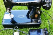 Vintage Singer  Electric Sewing Machine 1950s -Classic Black Enamel (still works)