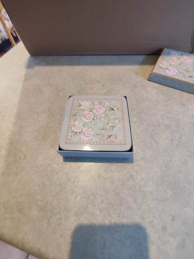Coaster Agua Garden, 6 Pieces