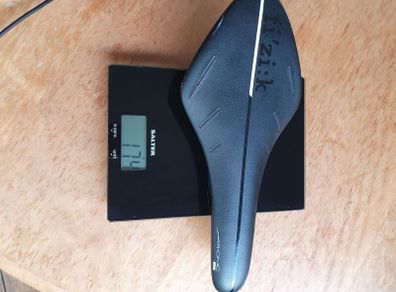 Fizik Arione 00 ultralight saddle