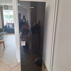 Power point fridge freezer. Great condition
