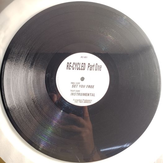 The Two Amigos - SET YOU FREE! - Recycled Part One - Piano HOUSE Dublin CLASSIC! Gotta Have HOUSE Music all night long...