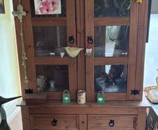 Mexican Pine Buffet