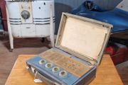 Antiques &amp; Collectables