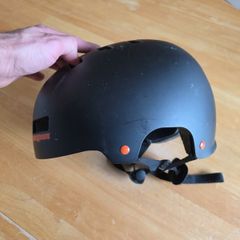 Cycling / skate helmet for adult
