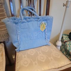 Capri tote bag