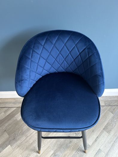 Woodies Clifton Navy Velvet Barstool