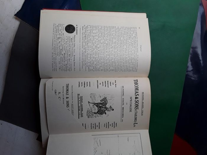 Vintage Hunting book