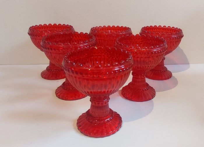 Fabulous Vintage Retro Set of Six Matching Red Sundae Glasses with a Relief Pattern Very Similar to the Very Popular Iittala Marimekko Maribowl Glasses in Cranberry - Perfect for Halloween