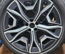 BMW iX 22"  type 1020 alloys
