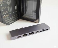 7-in-1 USB-C Multi-Port Hub - Macbook Pro 13" & 15"