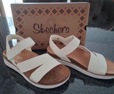 Skechers Lifted Comfort Vegan Sandals - White - UK 5 - RRP 72