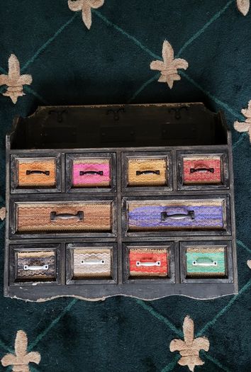 Storage cabinet
