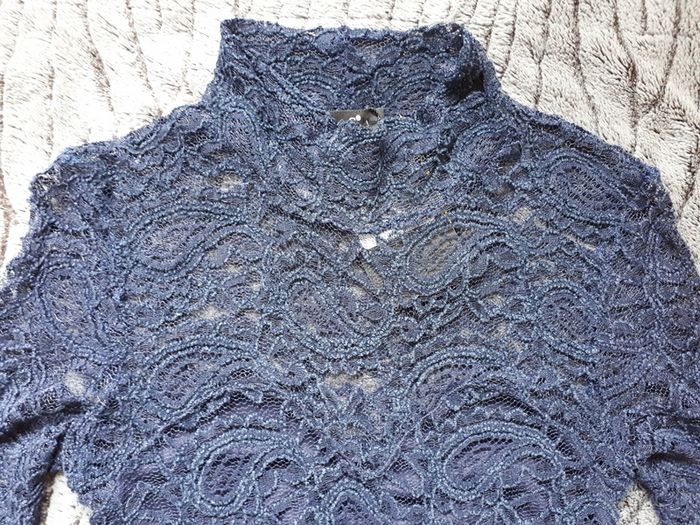 Navy Lace Pencil Dress.Size 8