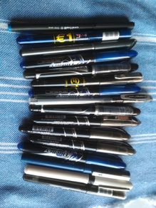 Pens Free Ink Roller type