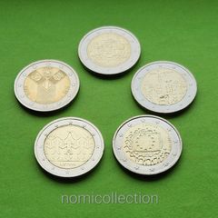 Commemorative Uncirculated 5 x 2 Euro coins.