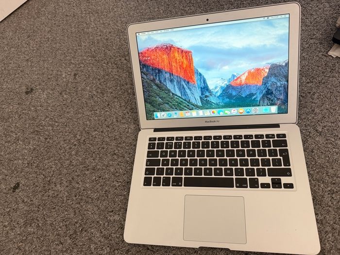 macbook air 2015 i5