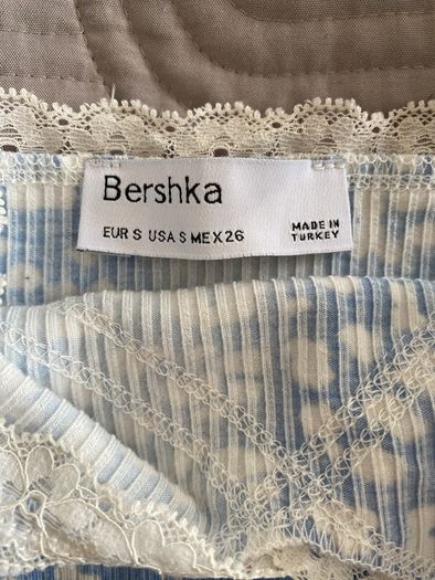 Bershka top - Size S
