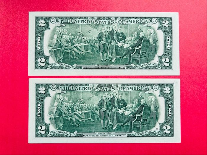United States  ( Usa )   2 Dollars   Two Notes  Consecutive 2009   LETTER  ( A )  Boston  ( Uncirculated ) .