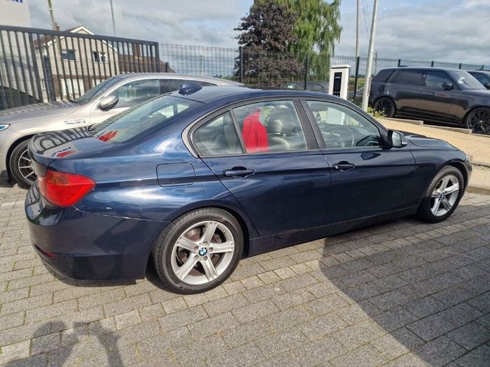 BMW 3-Series 2015