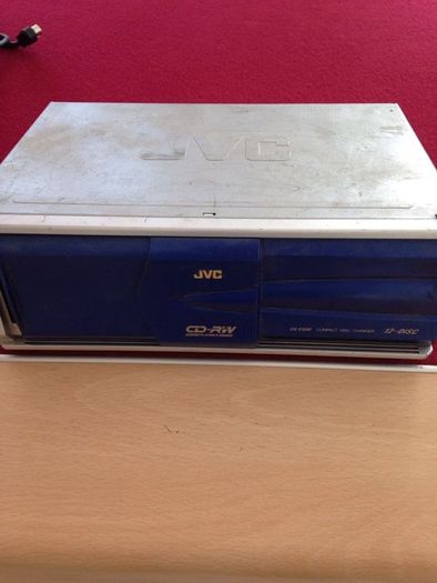 JVC car stereo with 12 disc changer and remote