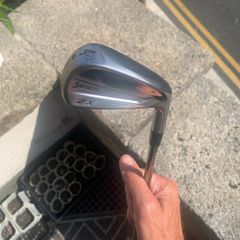 Srixon ZX 4 Iron / 23 degree utility iron