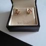 ladies 9ct gold earrings Image 3