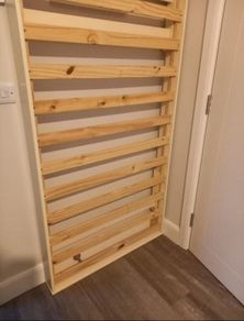 Single guest bed