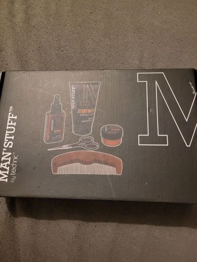man stuff gift set