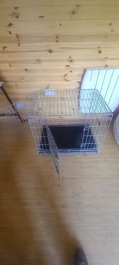 Savic medium dog crate