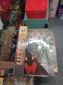 Marvel Select  Ultron