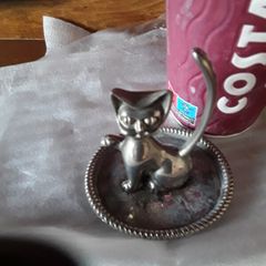 ring holder
