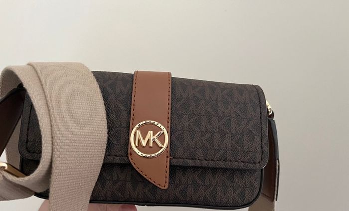 Michael Kors XS Sling xbody Handbag