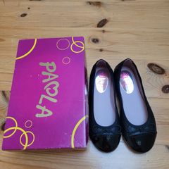 Girls Black Pumps size 33/1