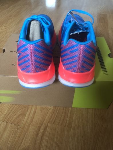 SKECHERS hyper burst