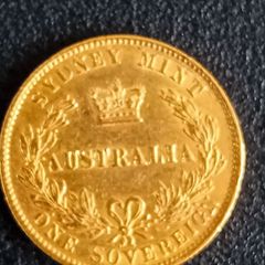 Gold coin