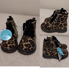 Gorgeous Print Boots New with tags