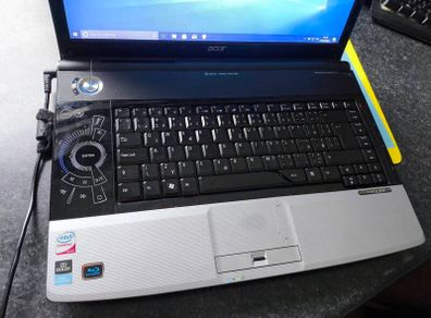 Old laptop Acer aspire 6920