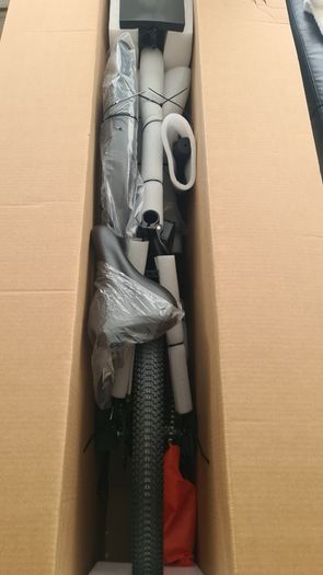 BRAND NEW! City E-BIKE with Nice Extras. 0Kms Electric