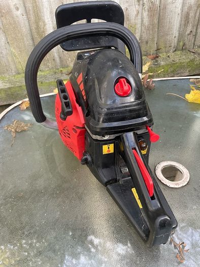 chainsaw