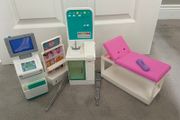 Barbie doctor set