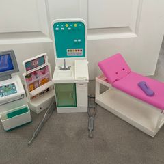 Barbie doctor set