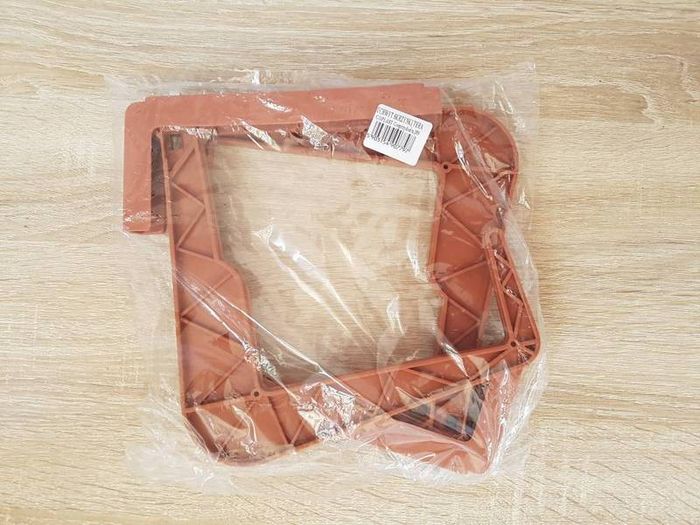 Adjustable Flower Pot Holder Deck Bracket