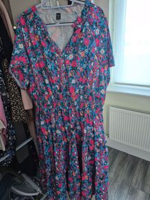 Dress size 22